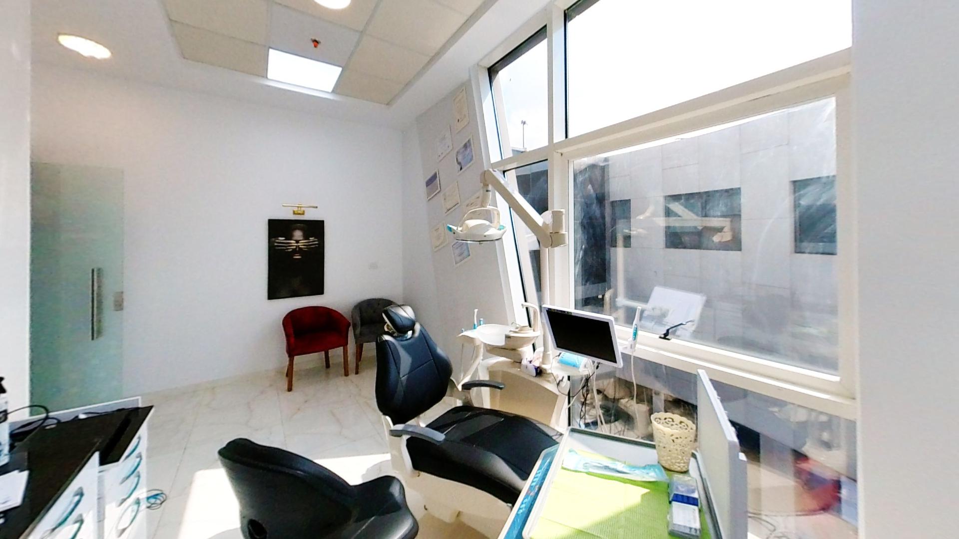 Louran Dental Care (New Cairo Branch)